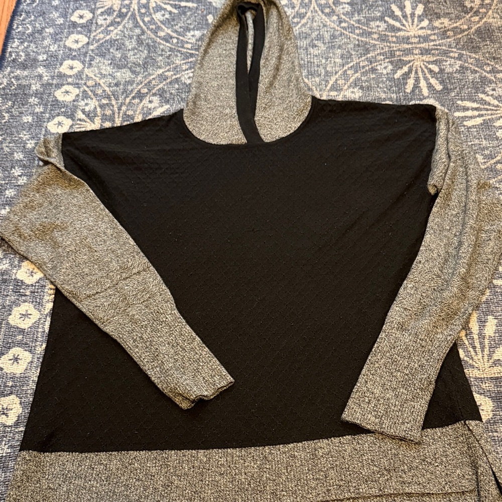 Smartwool Black and Gray Knit Sweater
